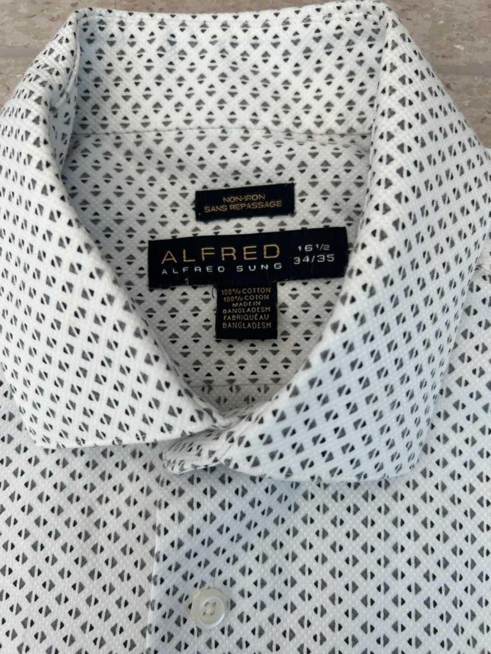 ALFRED SUNG White Shirt with Black Geometric Pattern 34/35 size16.5